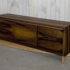 Embedded Lines Media Console